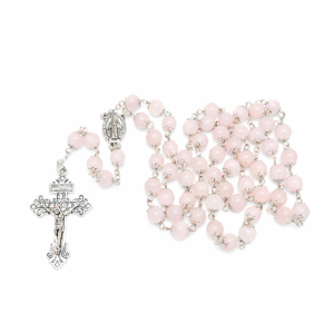 różowy różaniec z kamieni naturalnych