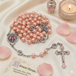 różowy różaniec z perełek